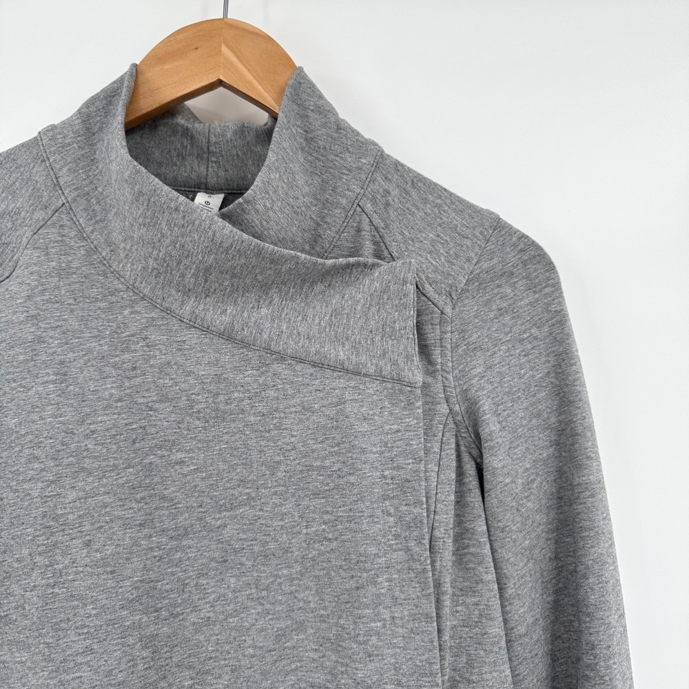Lululemon Coast Wrap Jacket Heathered Grey Long Sleeve Size‎ 6 Activewear - Picture 3 of 13